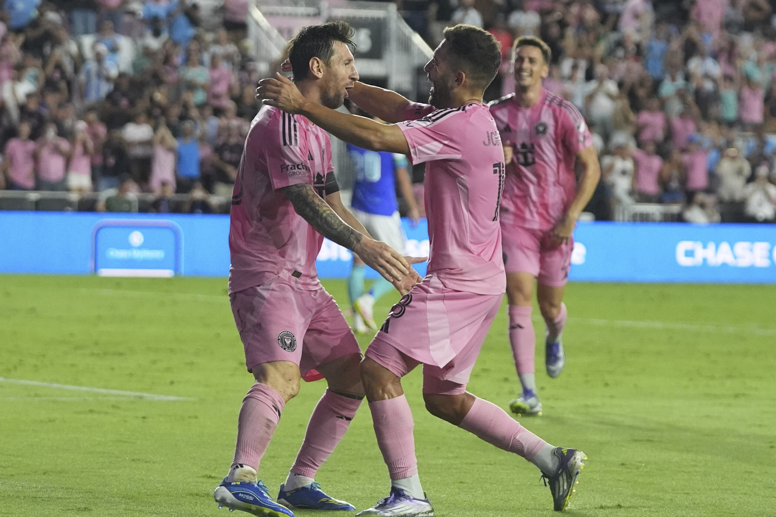 but et passe decisive de messi lors de la victoire 3 1 de miami contre seattle scaled
