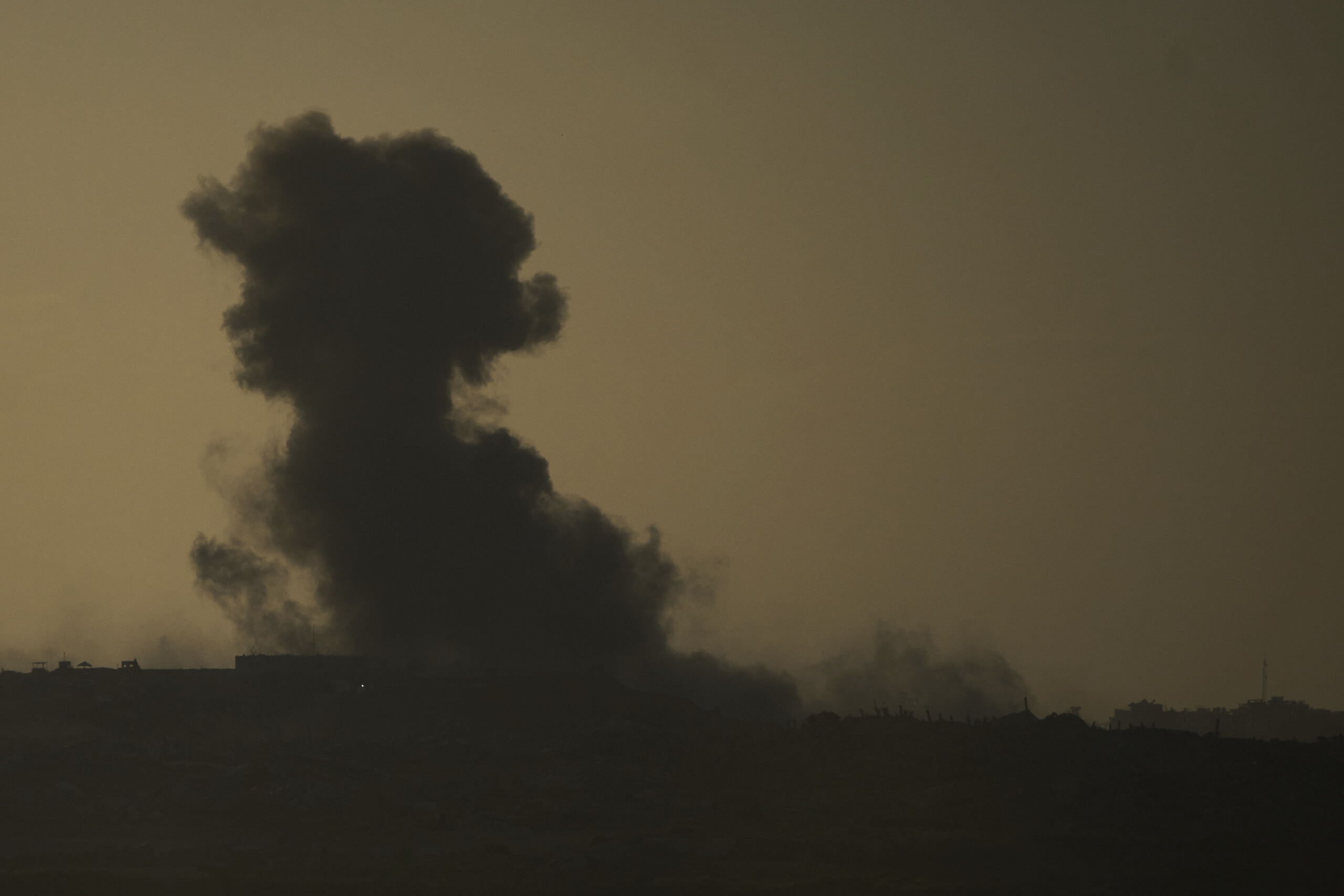 idf environ 400 000 personnes ont evacue la ville de gaza scaled