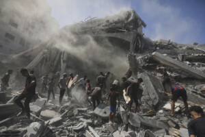 moyen orient selon les medias 75 morts dans les attaques israeliennes a gaza