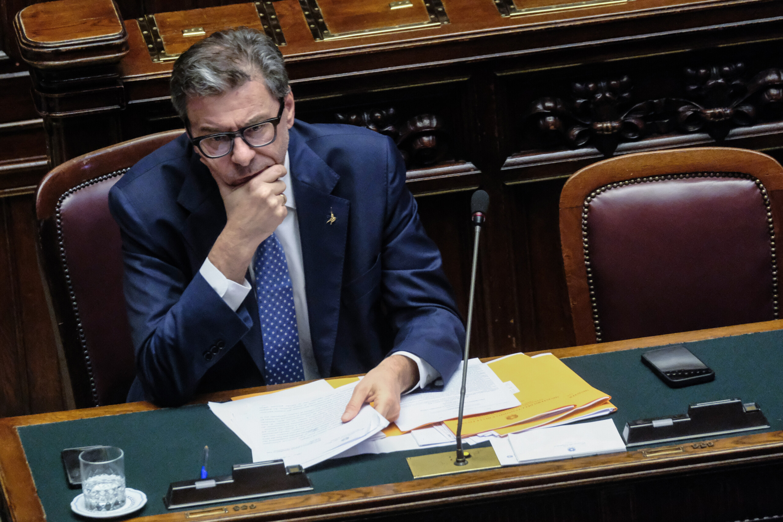fiscalite giorgetti lacces de ladministration fiscale aux comptes courants restera une proposition scaled
