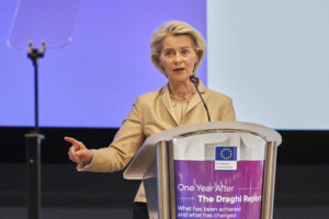 ue von der leyen la competitivite est decisive pour lavenir de leurope