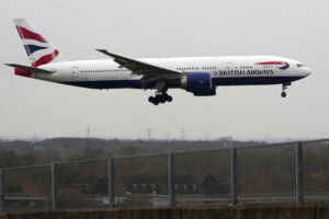 cybersecurite 100 vols retardes a heathrow 70 a bruxelles et 15 a berlin