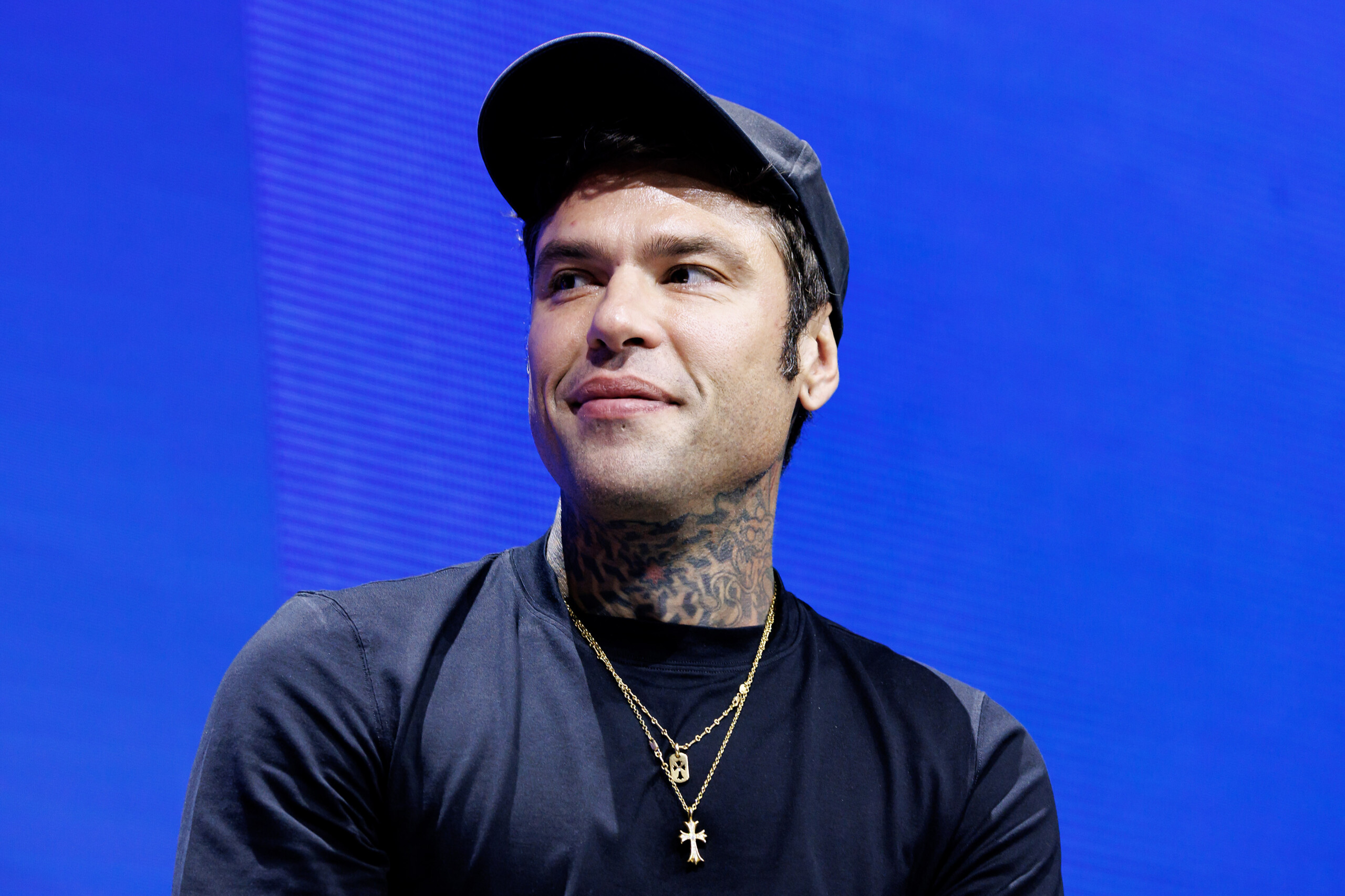 musique fedez sexcuse pour ses paroles sur sinner mon paradoxe na pas ete compris scaled