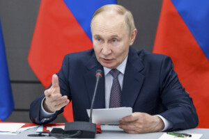 ukraine poutine opte pour lescalade et estime que trump nagira pas