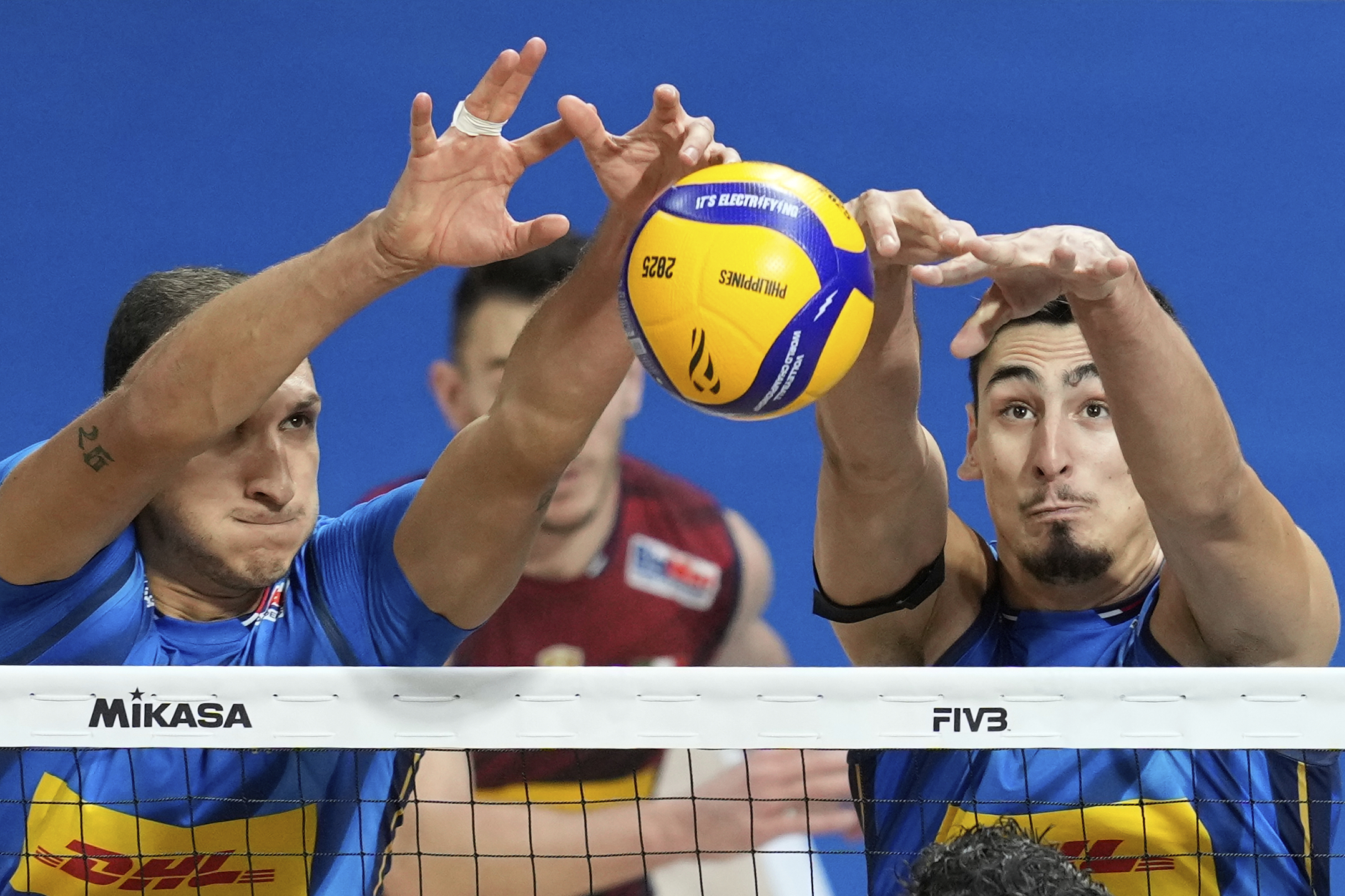 volley championnats du monde litalie domine largentine 3 0 et se qualifie pour les quarts de finale