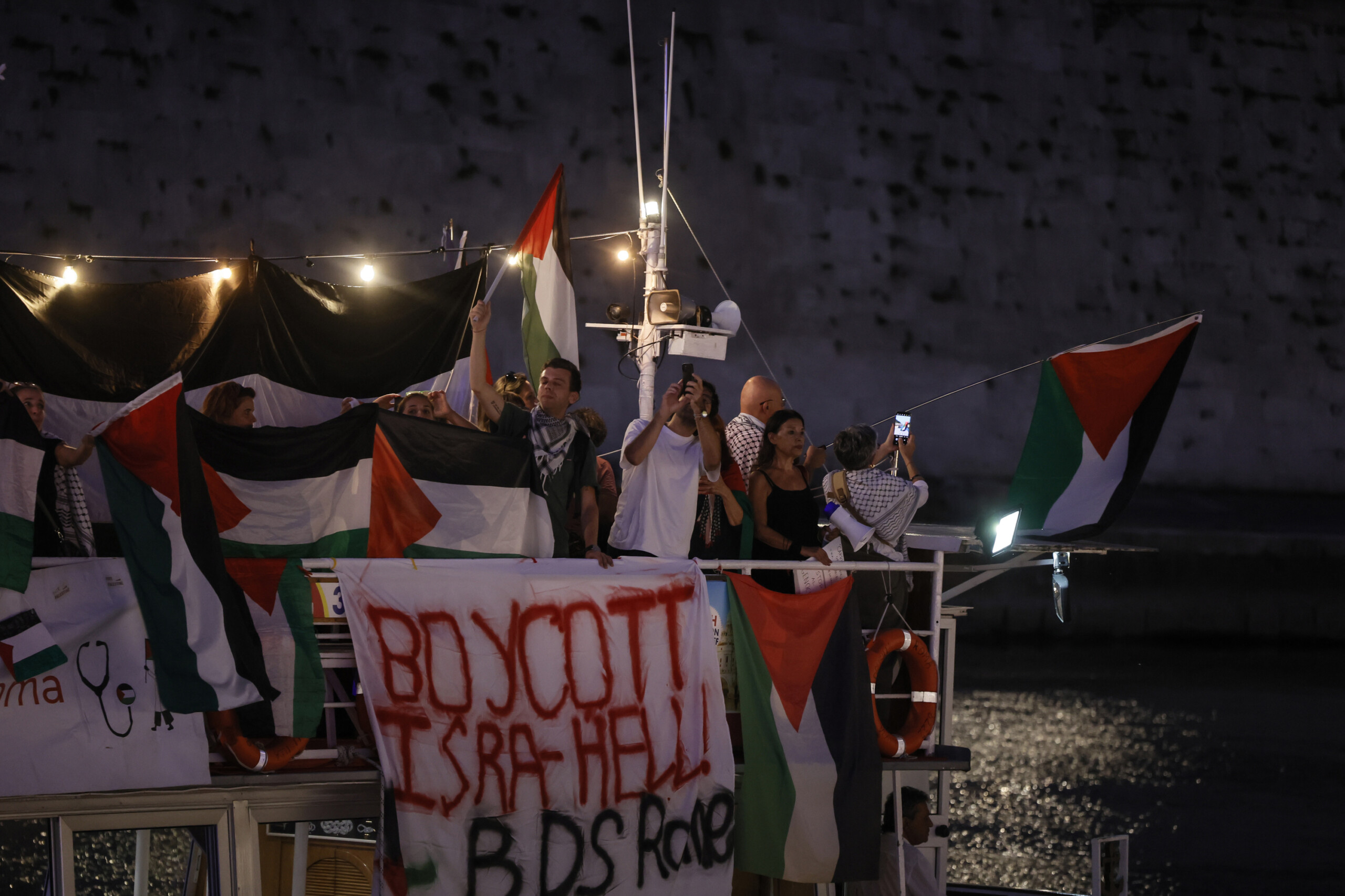 gaza tajani jai insiste aupres disrael pour des garanties pour les italiens de la flottille scaled