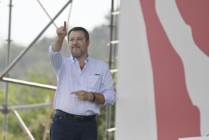 ue salvini jamais de notre vie une armee europeenne