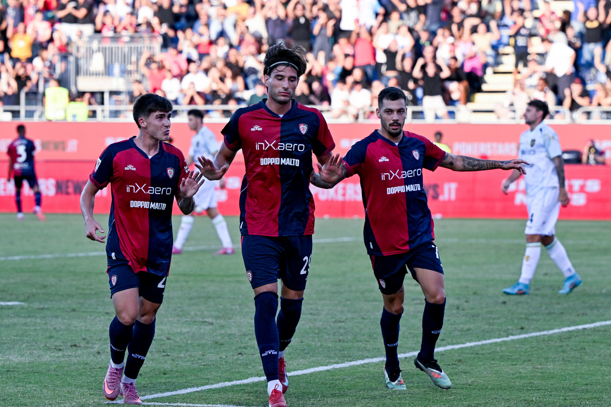 coupe ditalie cagliari frosinone 4 1 les rossoblu en huitiemes contre naples scaled