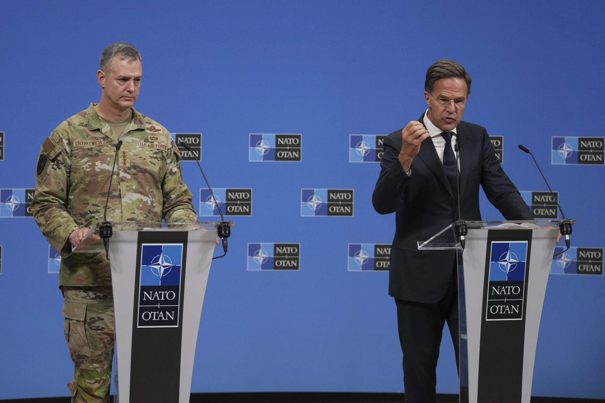 otan rutte determines a defendre chaque centimetre du territoire de lalliance scaled