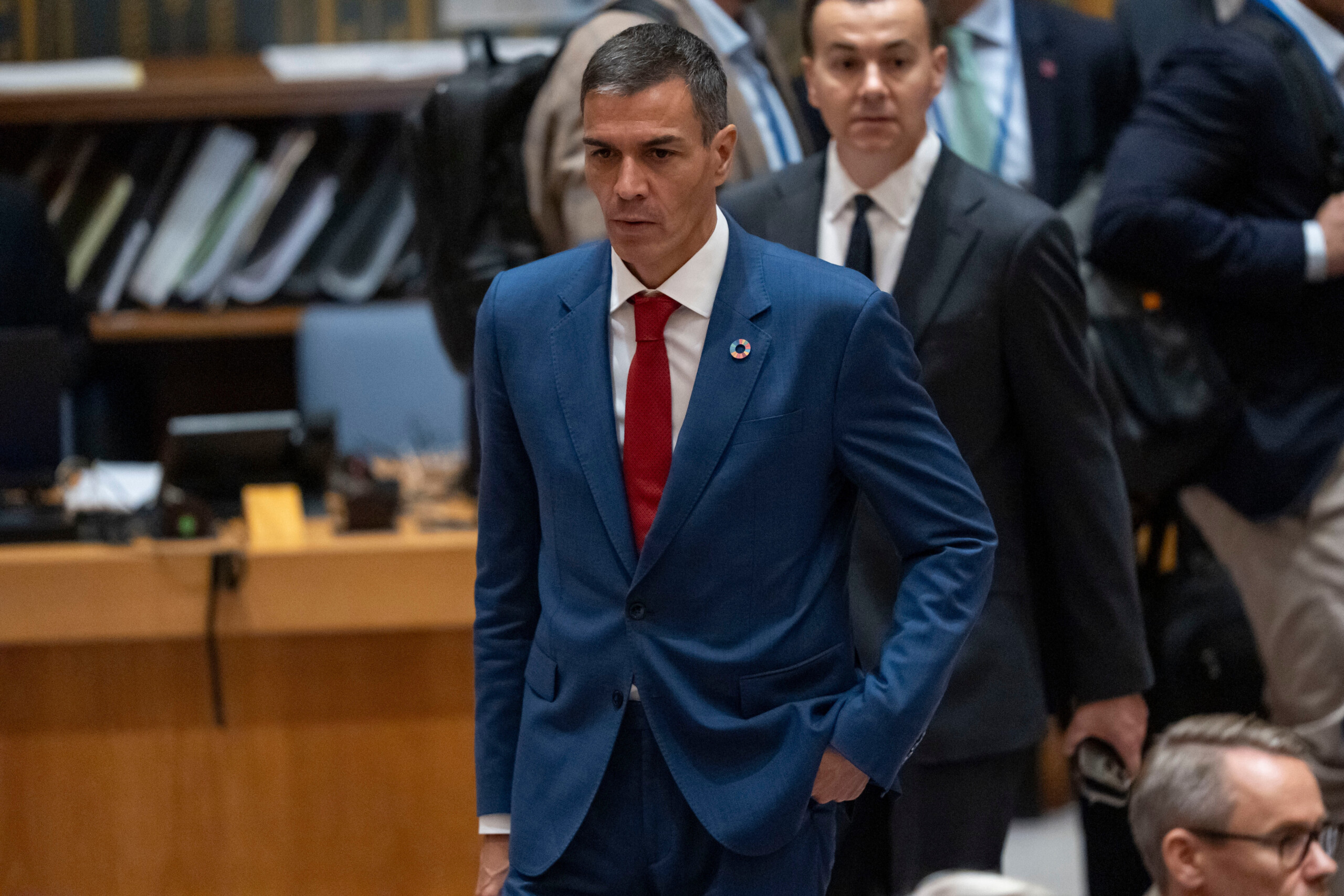 flottille sanchez annonce lenvoi dun navire de guerre scaled