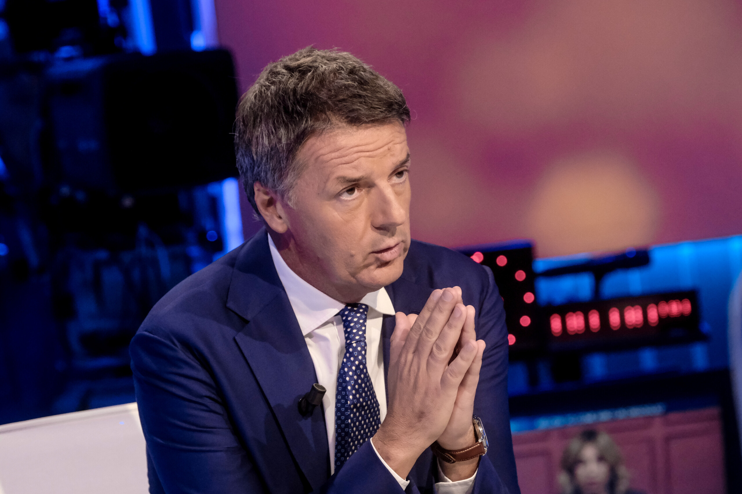 gouvernement renzi la haine croissante est aussi creee par meloni elle lutilise comme une diversion scaled