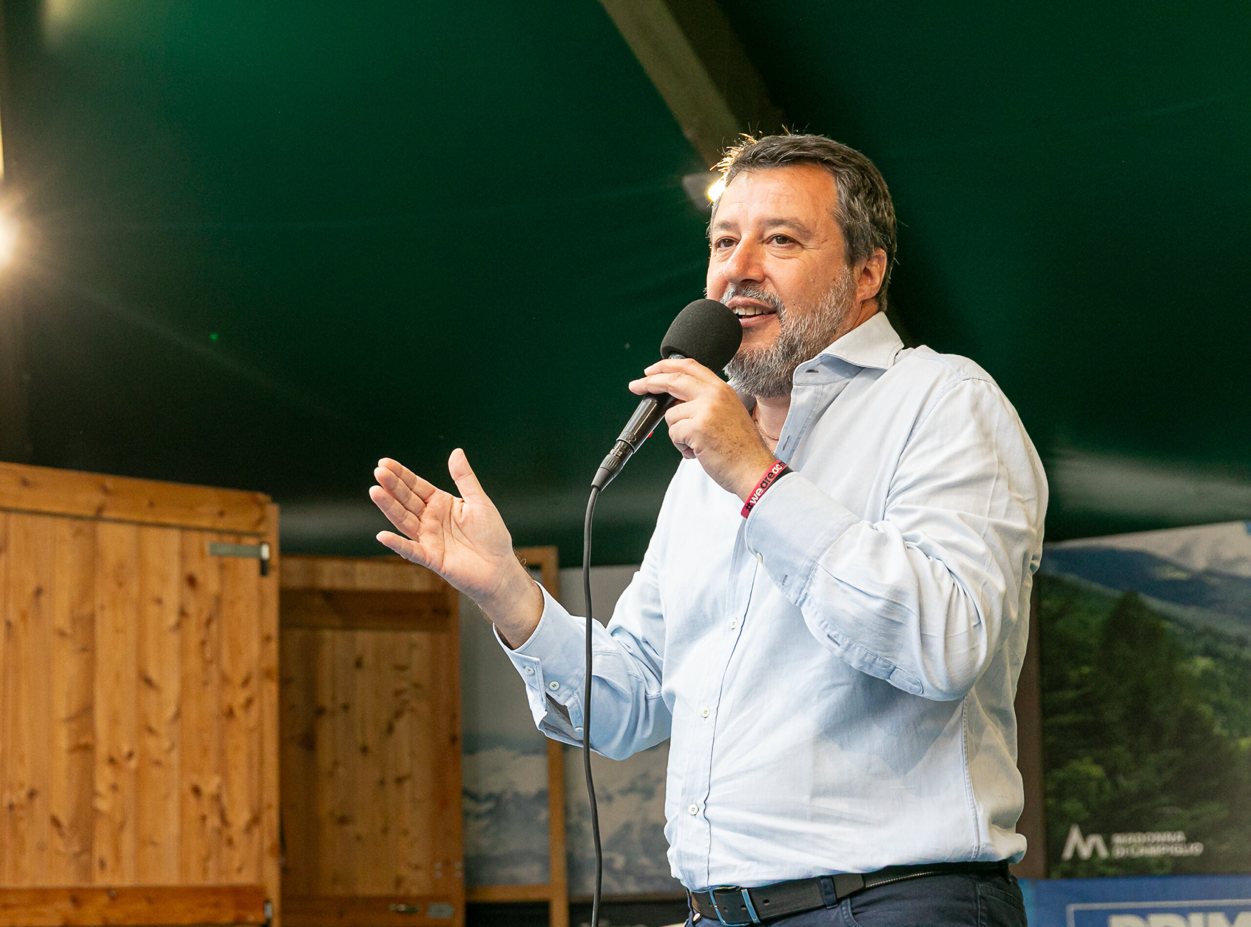 securite salvini nous travaillons sur un permis de sejour a points scaled