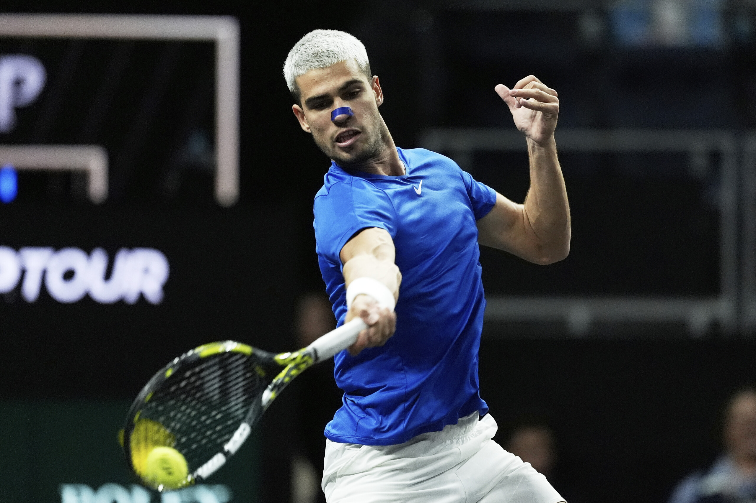 atp tokyo alcaraz domine bergs et se qualifie pour les quarts de finale scaled