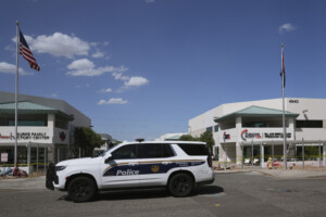 etats unis fusillade dans une eglise mormone du michigan lagresseur est mort et plusieurs personnes ont ete blessees