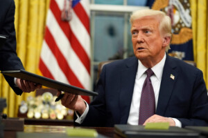 etats unis trump la fusillade dans le michigan est une nouvelle attaque ciblee contre les chretiens