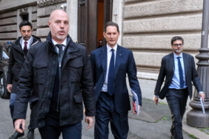 stellantis fiom cgil 9 600 employes perdus au cours des quatre dernieres annees