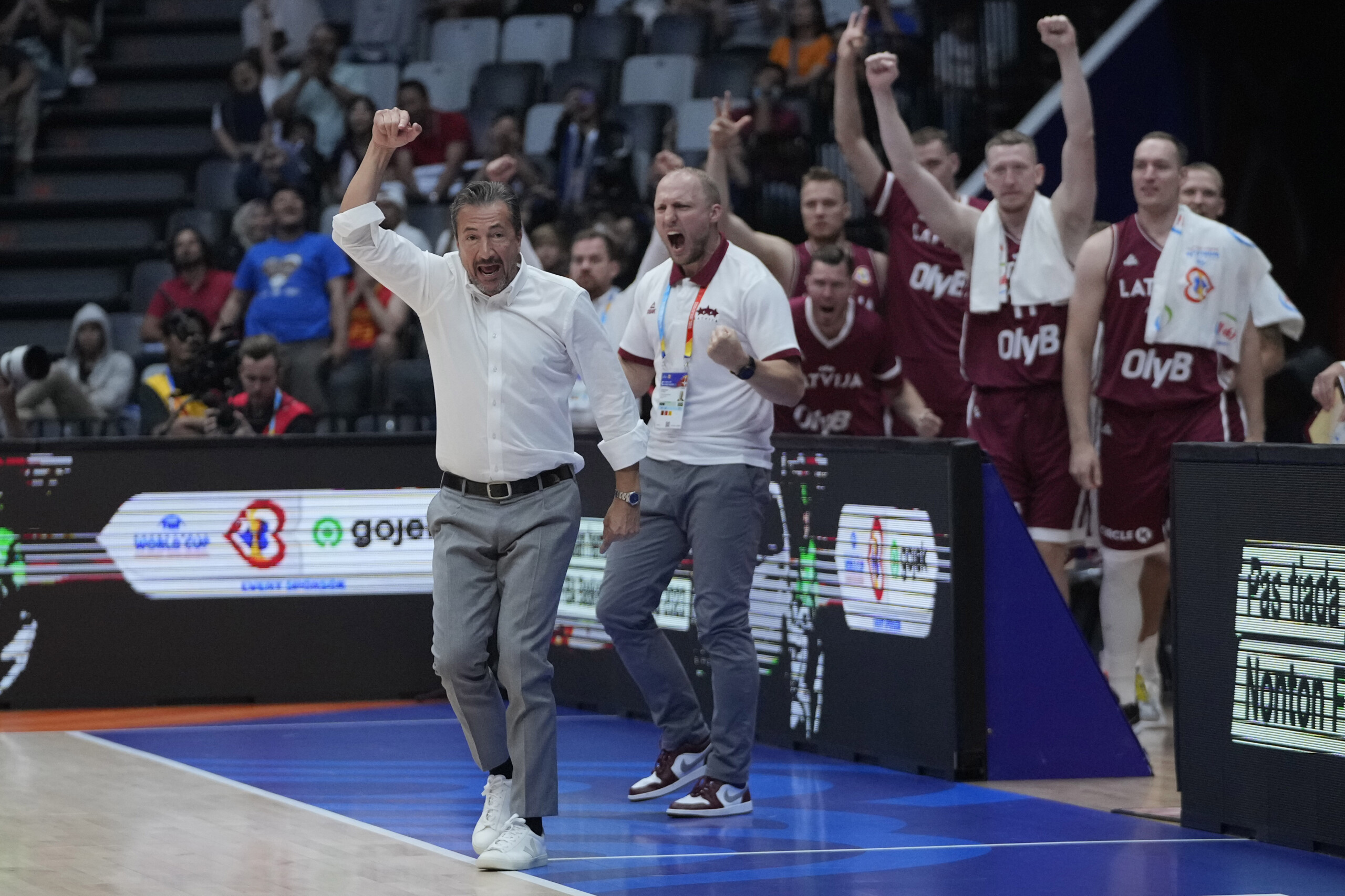 basket ball luca banchi nouveau selectionneur de lequipe nationale contrat de trois ans scaled
