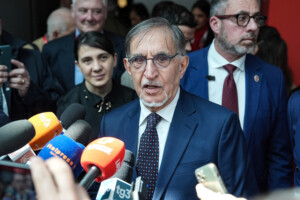 stade de milan la russa hier fi a eu tort de rompre lunite du centre droit