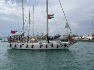 flottille environ 30 italiens arretes jusqua present