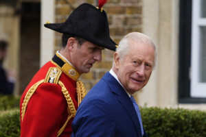 royaume uni le roi charles profondement choque par lattentat de manchester