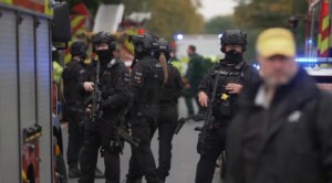 royaume uni selon les medias deux morts dans une attaque contre une synagogue a manchester