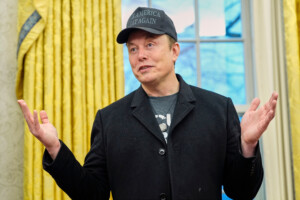 etats unis forbes musk premiere personne a atteindre 500 milliards de dollars de patrimoine