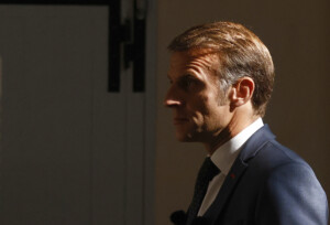 ukraine macron profondement attriste par la mort dun photojournaliste