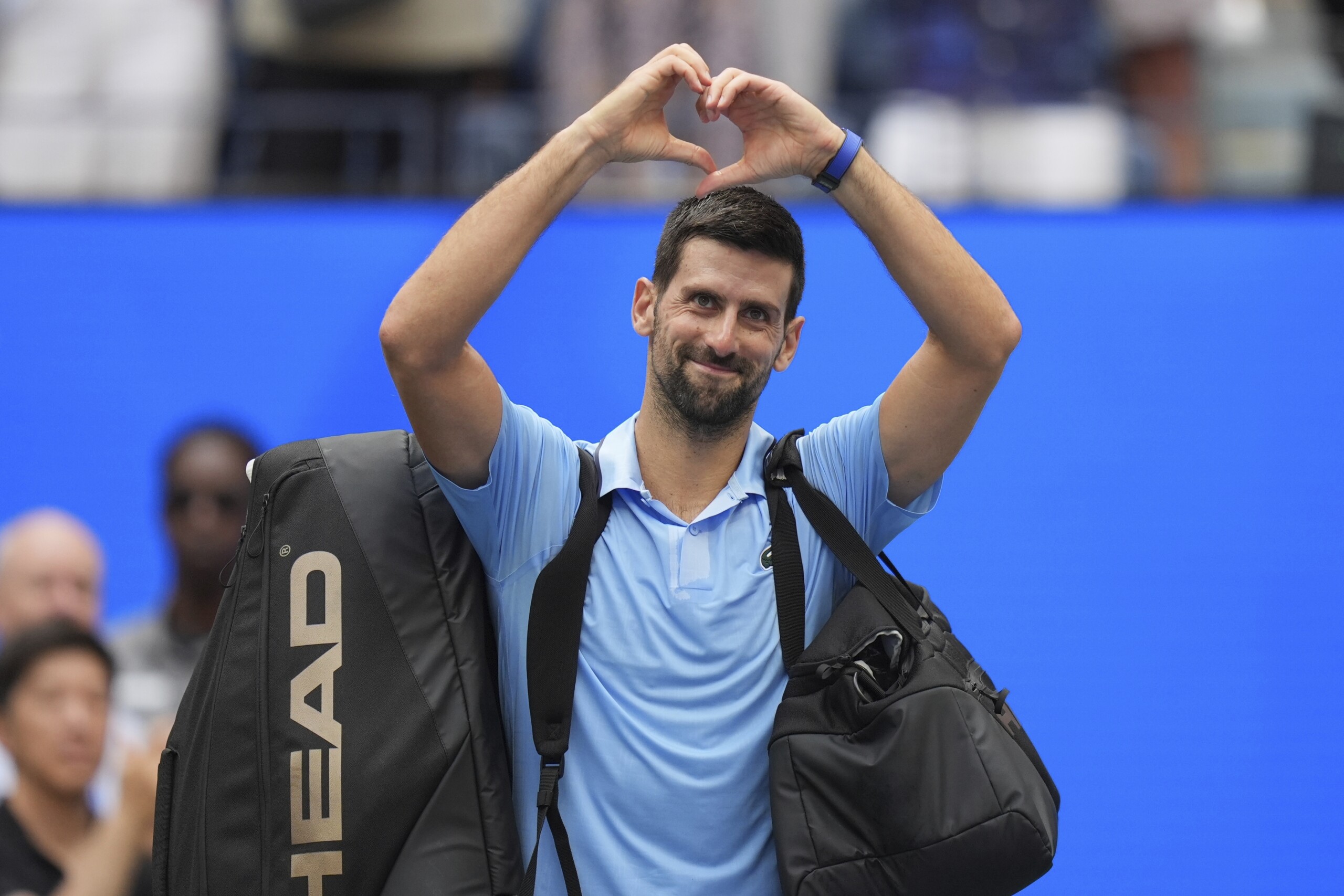 tennis atp shanghai djokovic bat hanfmann en comeback pour atteindre les 16emes de finale scaled