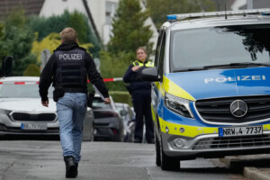 allemagne une maire spd poignardee par sa fille elle est desormais hors de danger