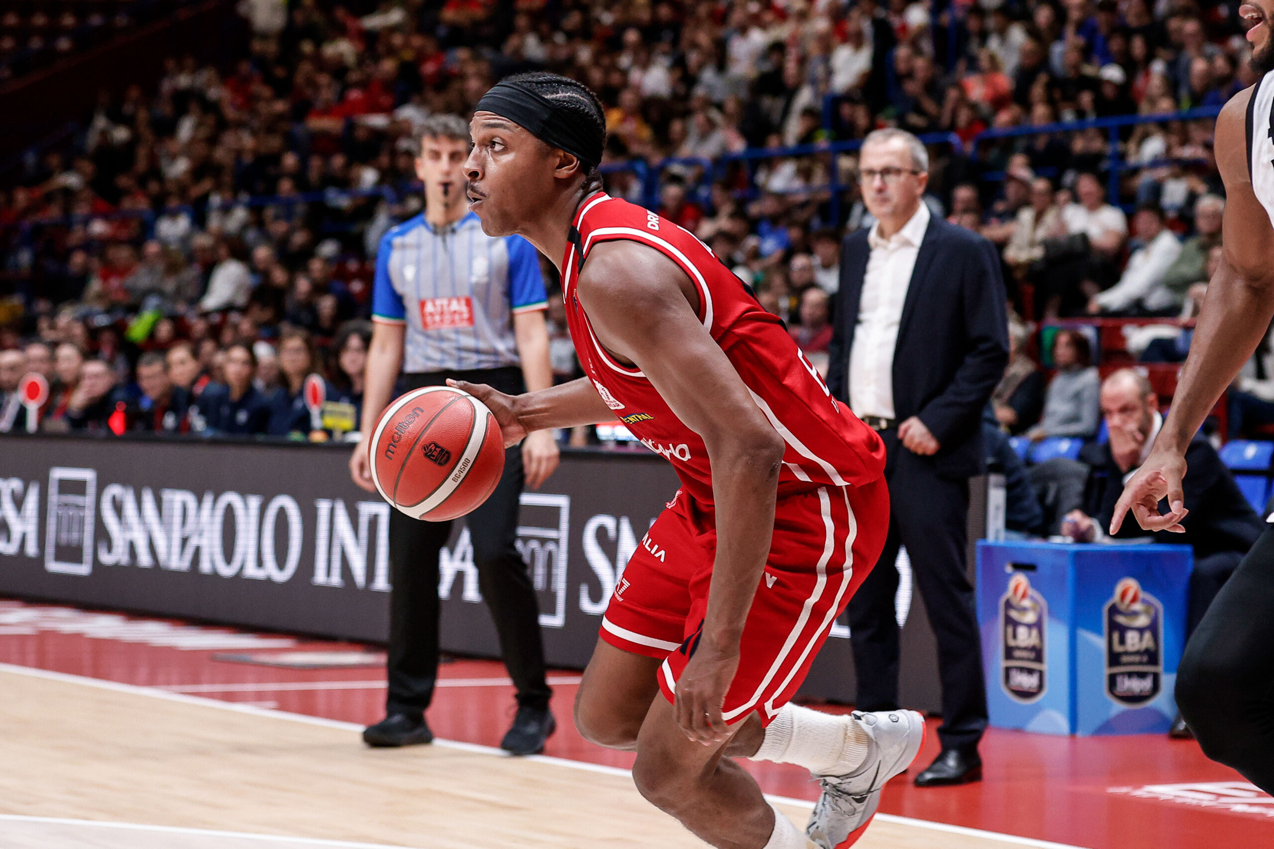 basket ball serie a lolimpia milan simpose a varese 94 61 en ouverture scaled