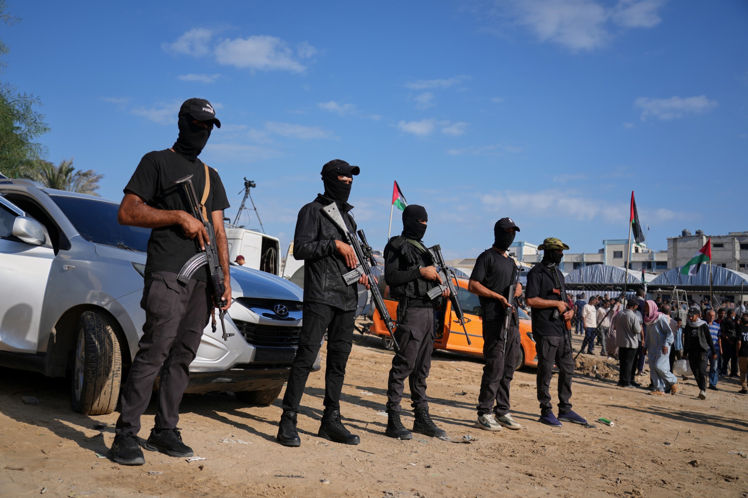 gaza familles otages le hamas viole les accords seuls quatre corps ont ete restitues aujourdhui scaled