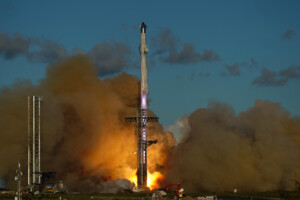 spacex lance le 11e essai du vaisseau starship