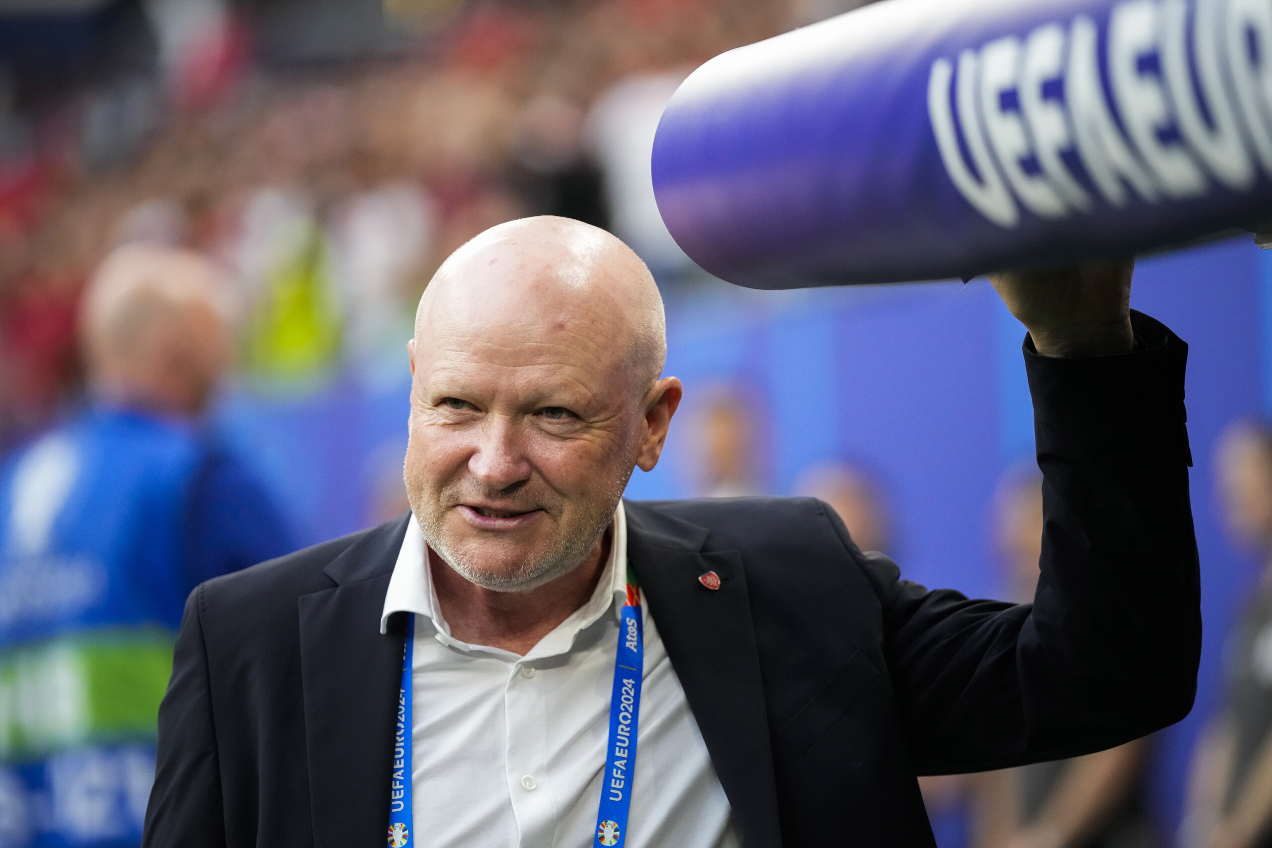 football republique tcheque le selectionneur hasek limoge apres les defaites contre les iles feroe scaled