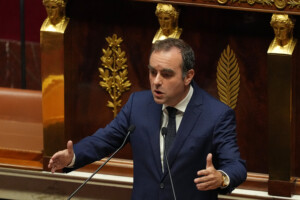 france rejet de la motion de censure deposee par la france insoumise contre le gouvernement lecornu