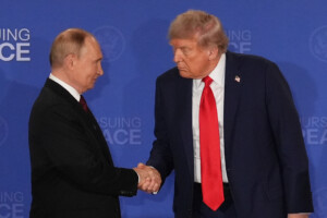 ukraine la chine a propos de la rencontre trump poutine nous soutenons tout effort en faveur de la paix