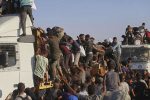 netanyahu fermera les points de passage et suspendra laide a gaza