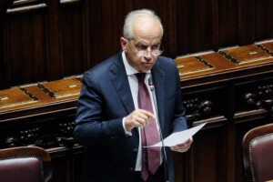 rieti piantedosi des voyous a la recherche dexcuses pour semer la violence