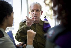 gaza nbc le hamas dispose encore de 10 000 a 20 000 unites militaires