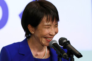 japon sanae takaichi elue premiere femme premier ministre