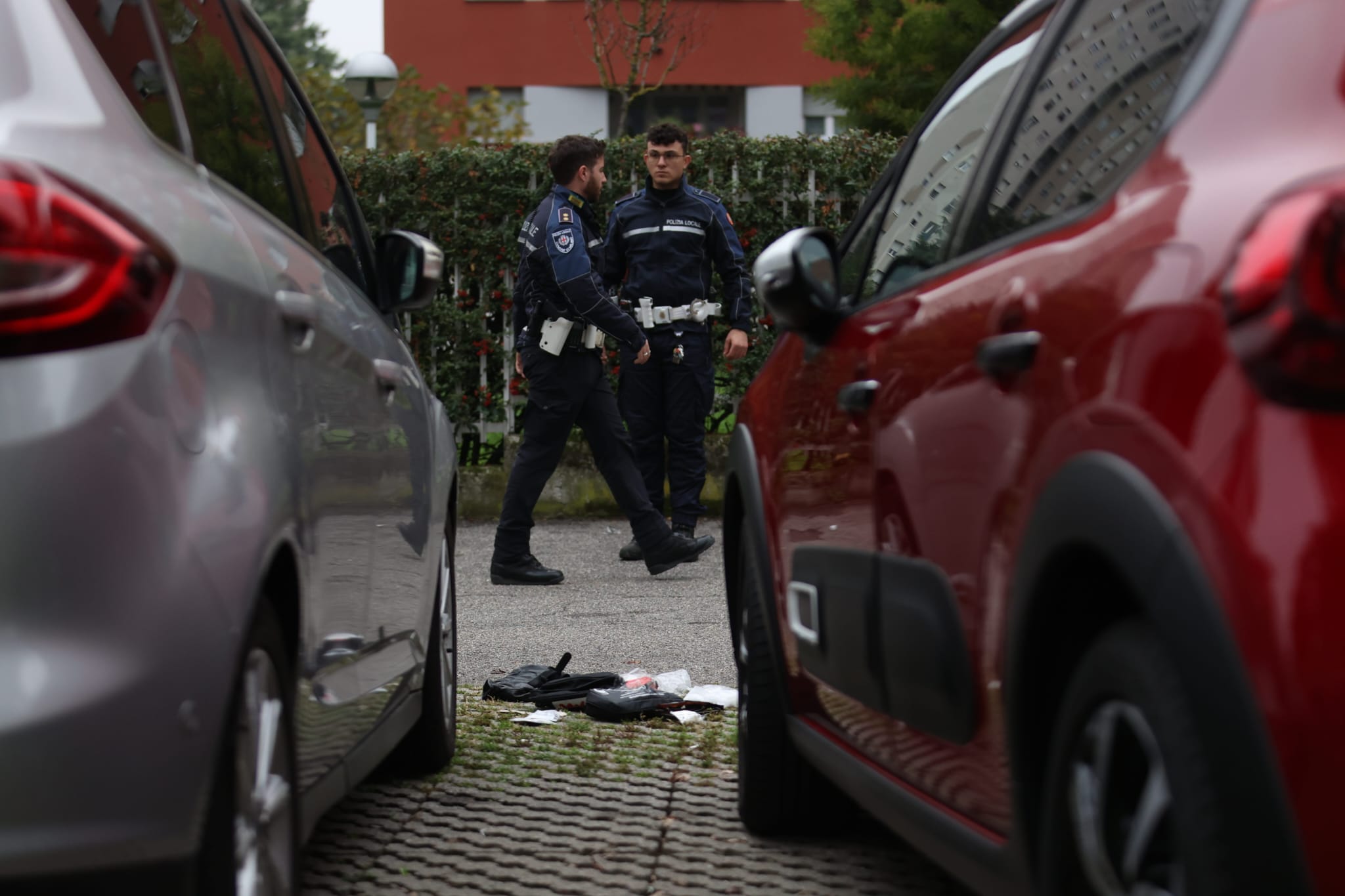 milan une femme blessee au visage avec un couteau son etat est tres grave