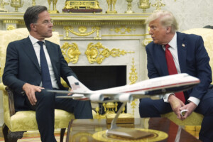 ukraine rutte trump est le seul a pouvoir instaurer la paix