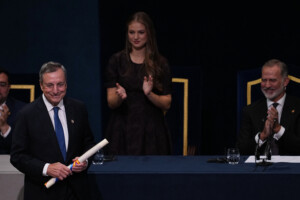 ue draghi le monde a radicalement change et leurope peine a repondre