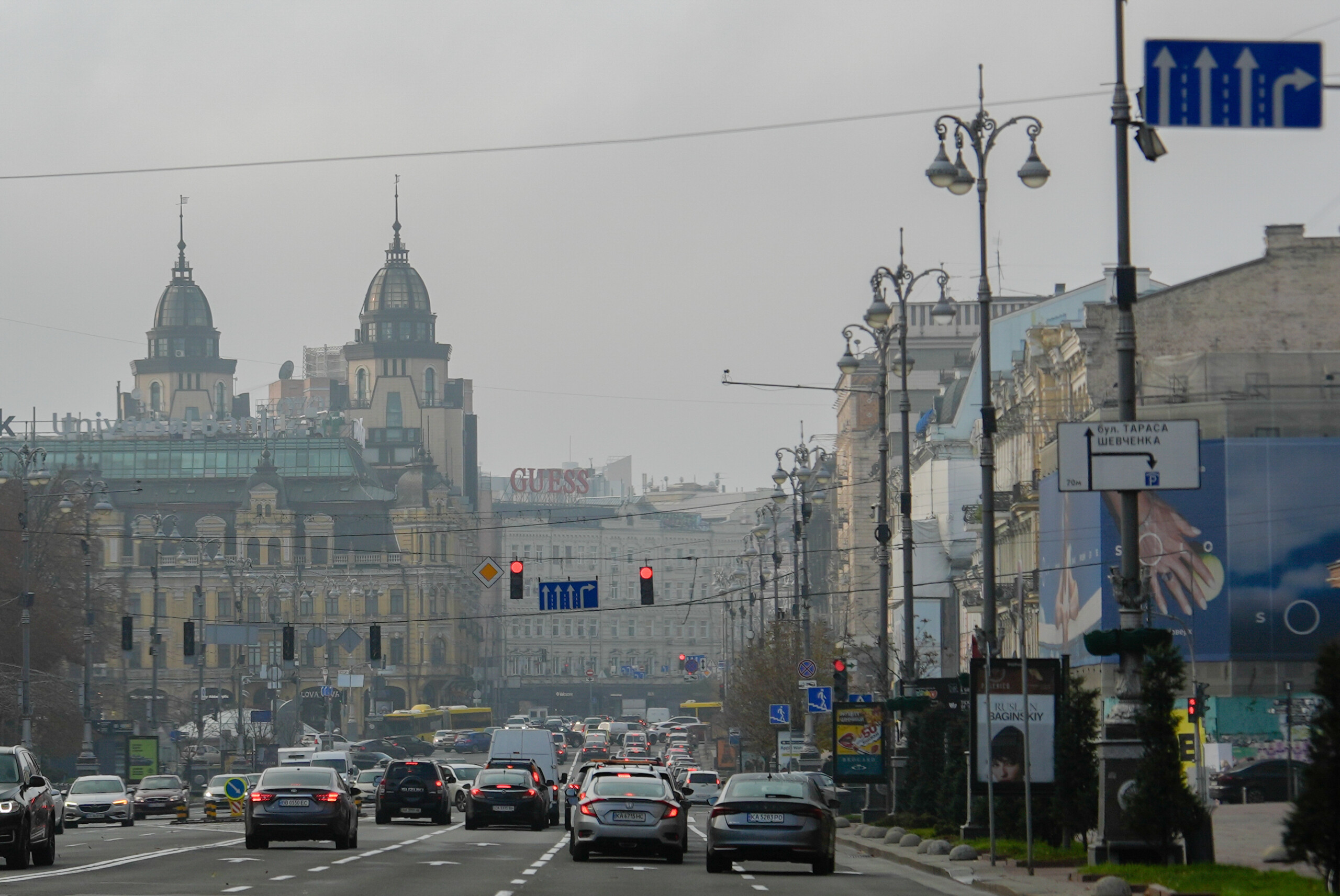 Ukraine : 2 morts dans une attaque russe à l'aide de drones et de missiles, 8 blessés à Kiev 1 ukraine 2 morts dans une attaque russe a laide de drones et de missiles 8 blesses a kiev scaled