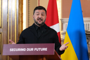 ukraine zelensky a ses allies les attaques russes demontrent lurgence dune livraison de patriot