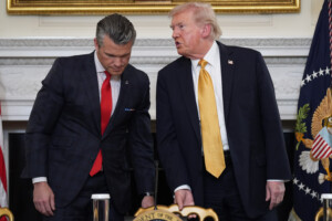 venezuela cnn trump envisage de frapper les structures du trafic de drogue sur le continent