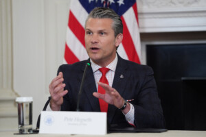 etats unis hegseth trois nouveaux raids contre des embarcations dans le pacifique 14 morts