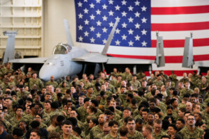 etats unis trump nous defendrons la paix par la force