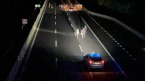 macerata attaque dune camionnette quatre fugitifs recherches