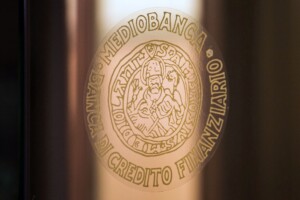 mediobanca melzi deril nomme directeur general emu et honore
