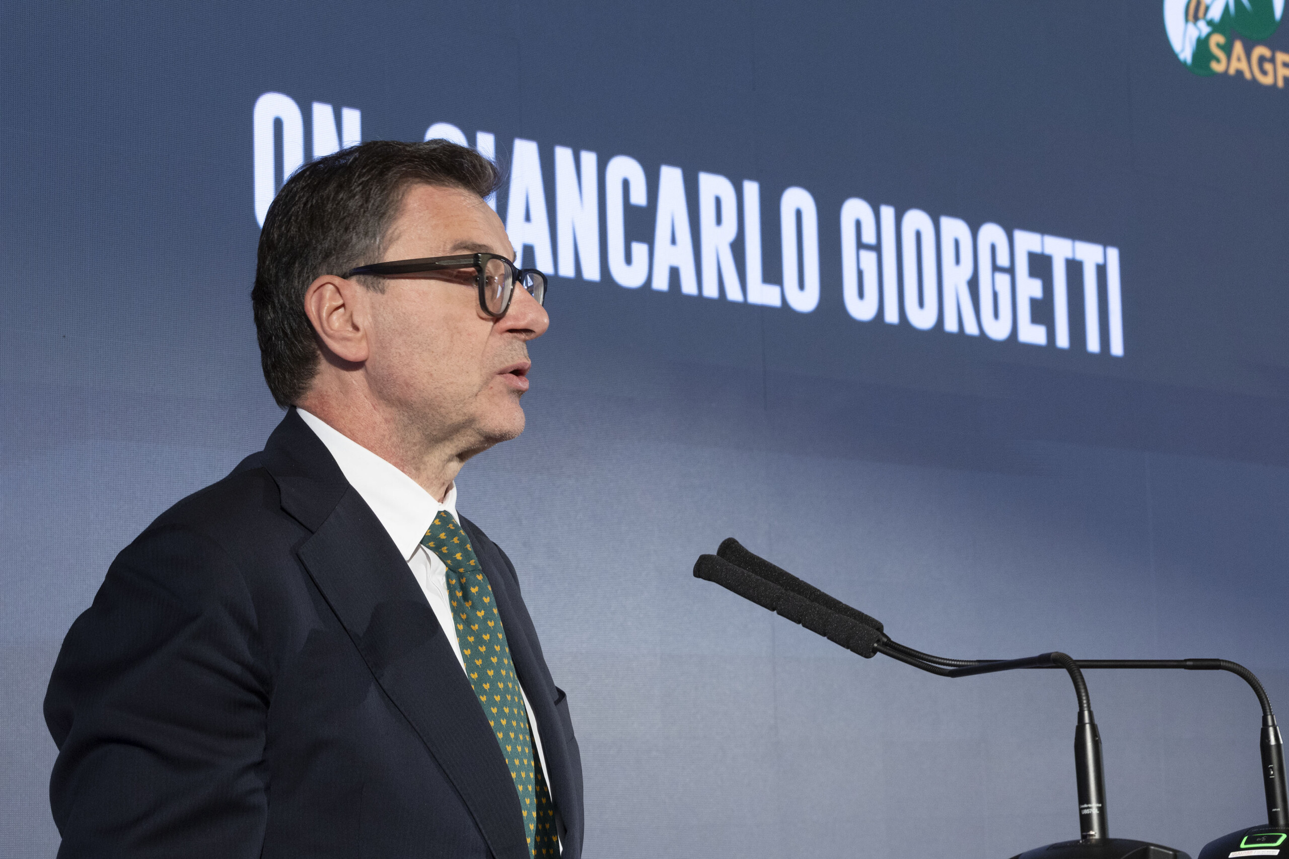 Manœuvre, Giorgetti : « Le Parlement décidera de l'augmentation de la contribution des banques » 1 manoeuvre giorgetti le parlement decidera de laugmentation de la contribution des banques scaled